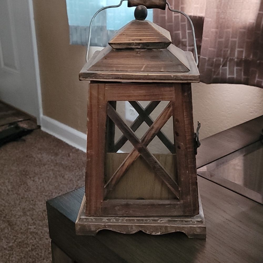Wooden lantern